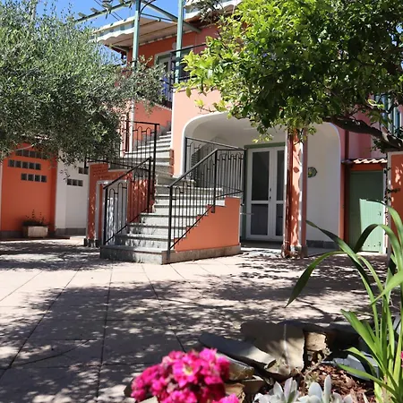 Casa Aroma Limone, Pet Friendly Vila *